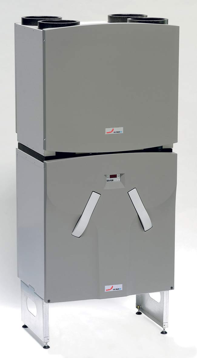 Obr. 5 Príklad chladiacej jednotky Zehnder ComfoCool inštalovanej na vetraciu jednotku ComfoAir 550