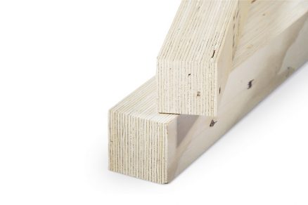 Spojením drevených lamiel vzniká podstatne odolnejšie a stabilnejšie jadro