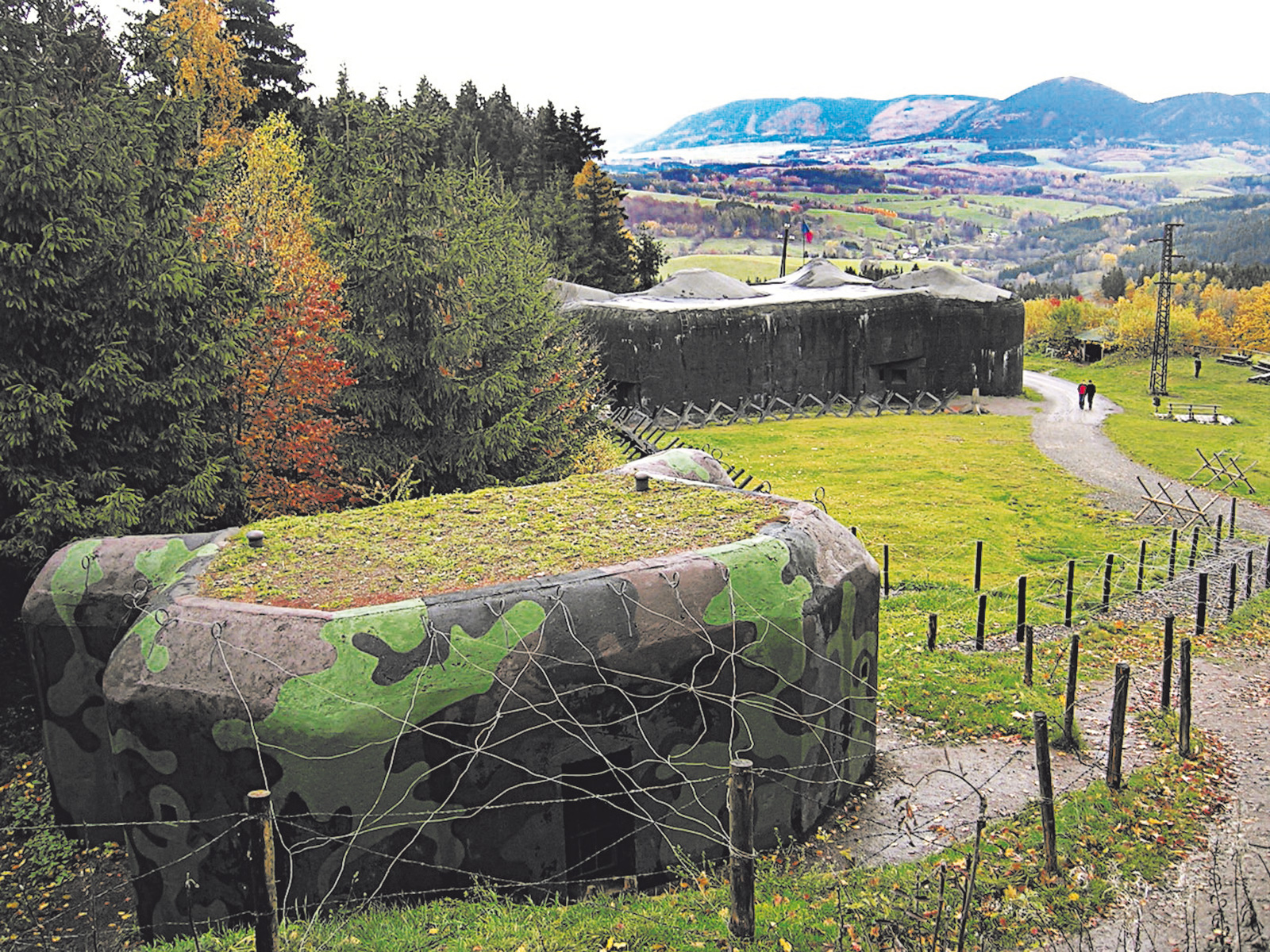 Československé pohraničné opevnenie