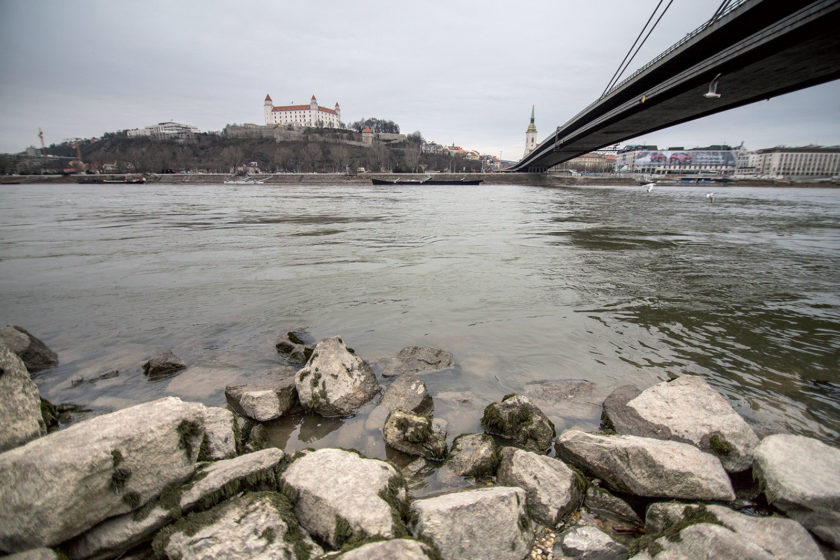 Dunaj je druhou najdlhšou európskou riekou tečúcou krajinami strednej a juhovýchodnej Európy