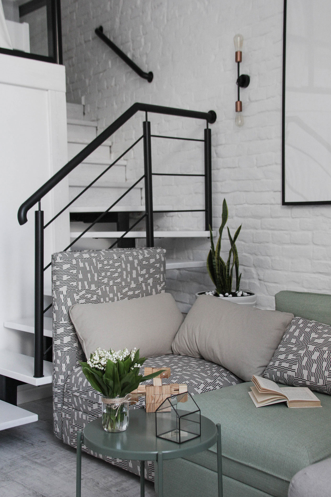 Interiér bytu v minimalistickom štýle 12