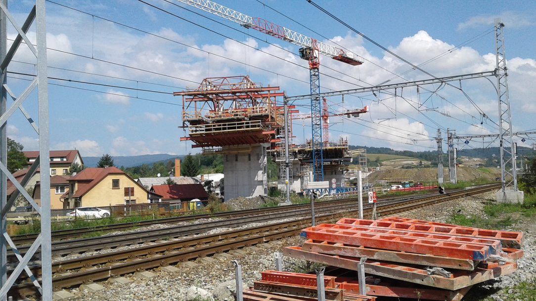 Premostenie existujúceho železničného koridoru do ČR a Poľska