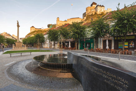 Rekonštrukcia Mierového námestia, Trenčín