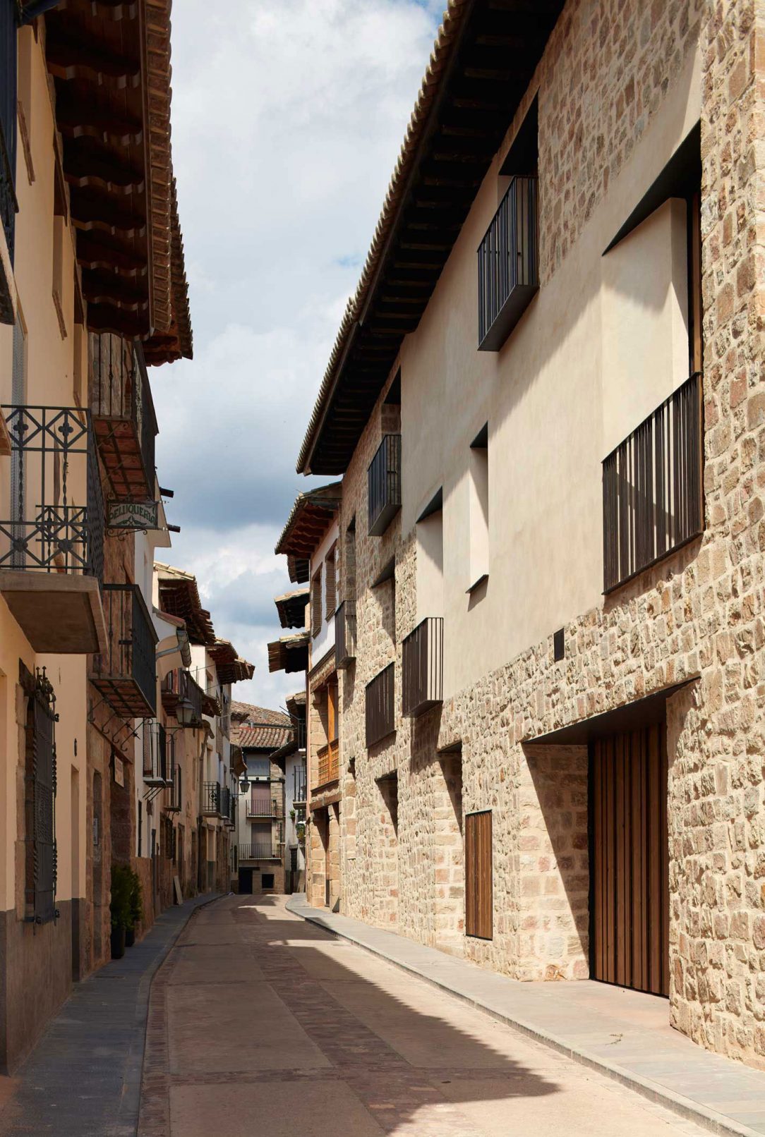 panielske mesto Rubielos de Mora leží na náhornej plošine len 52 kilometrov od hlavného mesta.