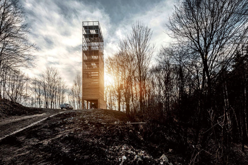 Vyhliadková veža na Dubni. Súťaž vyhlásená v roku 2016, realizácia 2018. Autori: Ladislav Vikartovský, Gábor Nagy. Foto: Erik Tomašek.