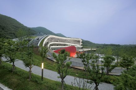 Geopark Tangshan Národné múzeum Nanking Čína 2015.