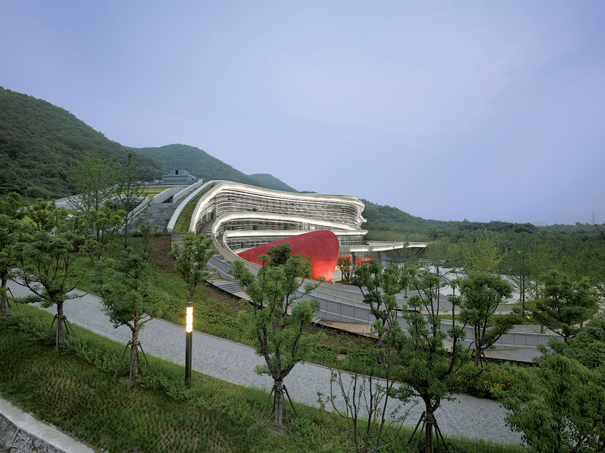 Geopark Tangshan Národné múzeum Nanking Čína 2015.