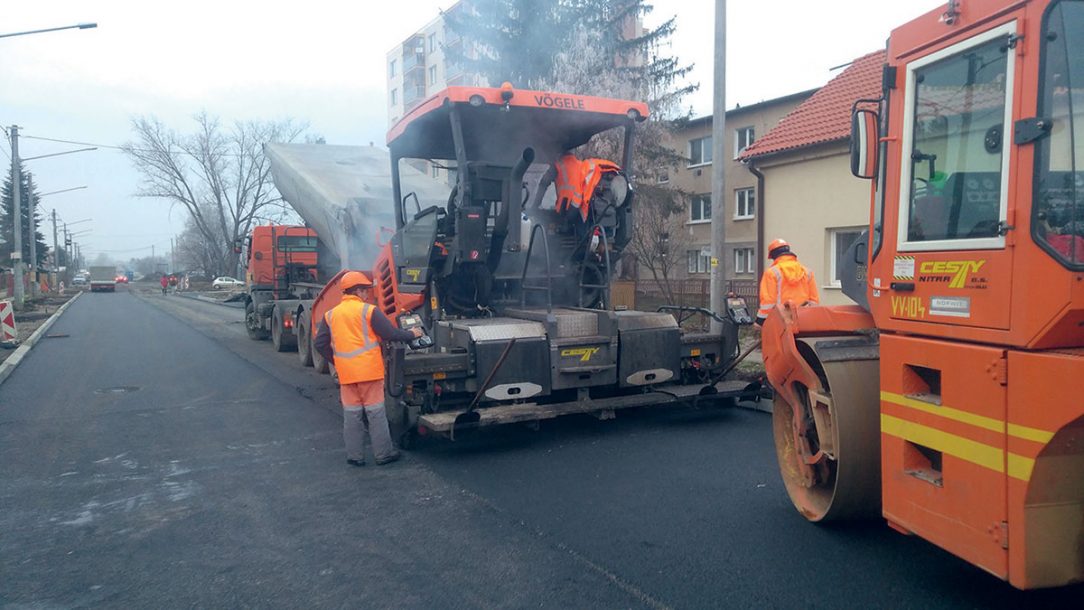 Pri realizácii diela sa položilo viac ako 4 000 t asfaltom obaľovaných zmesí.