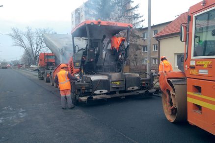 Pri realizácii diela sa položilo viac ako 4 000 t asfaltom obaľovaných zmesí.