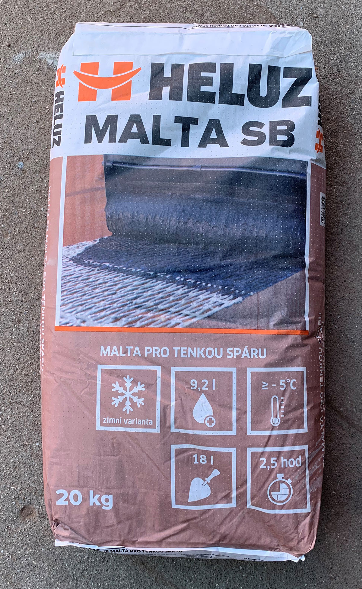 HELUZ SB tenkovrstvová malta zimná 2