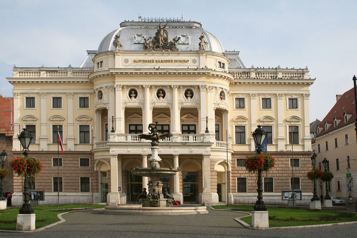 100 rokov Slovenského národného divadla Bratislava