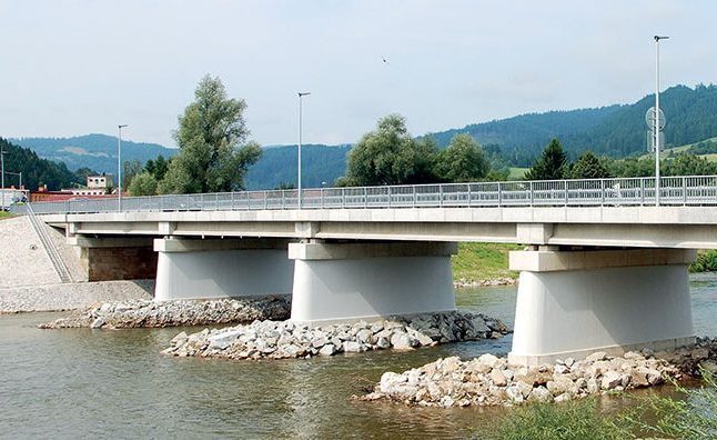 Pohľad na nový most po spustení do prevádzky