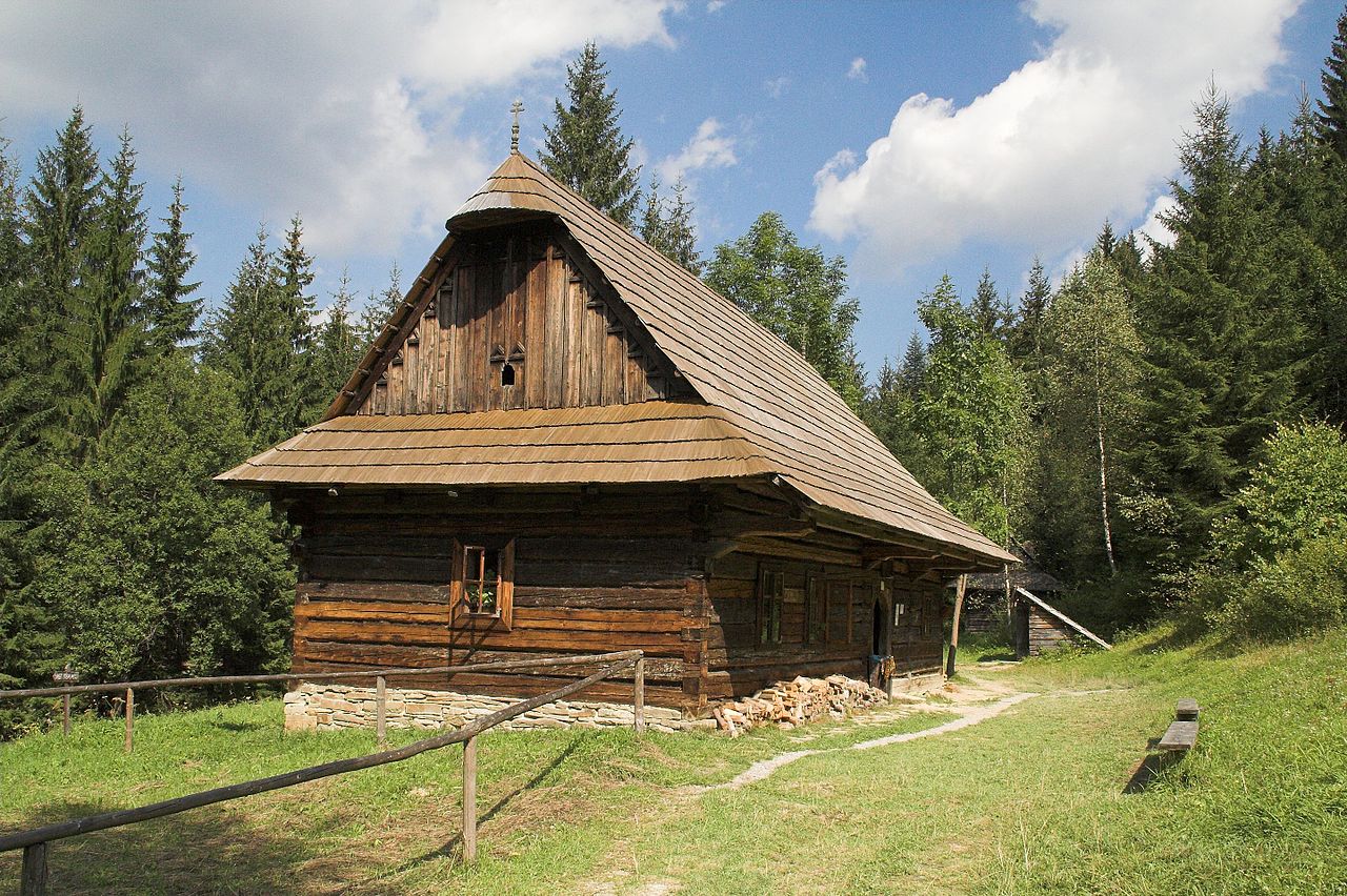 Skanzen Vychylovka kukla