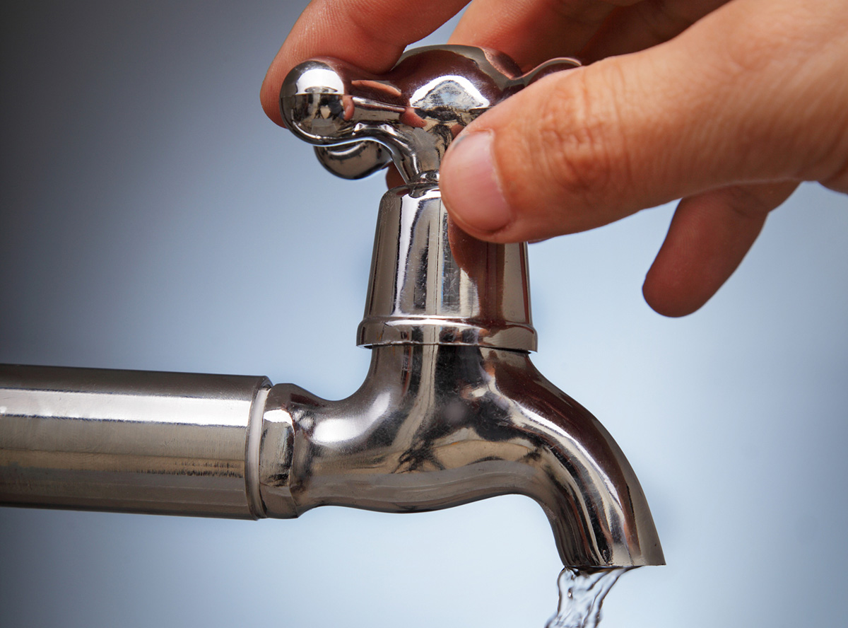 Chemická dezinfekcia vody pomôže iba v tých častiach systému, kde voda tečie