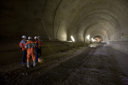 Zákazky na diaľničných tuneloch Sitina a Bôrik patrili ku kľúčovým projektom ktoré naštartovali rozvoj slovenskej pobočky MAPEI.