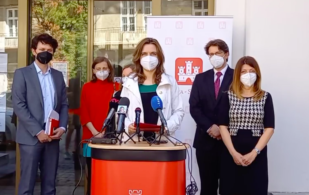 Tlačová konferencia k výrubu na Drotárskej