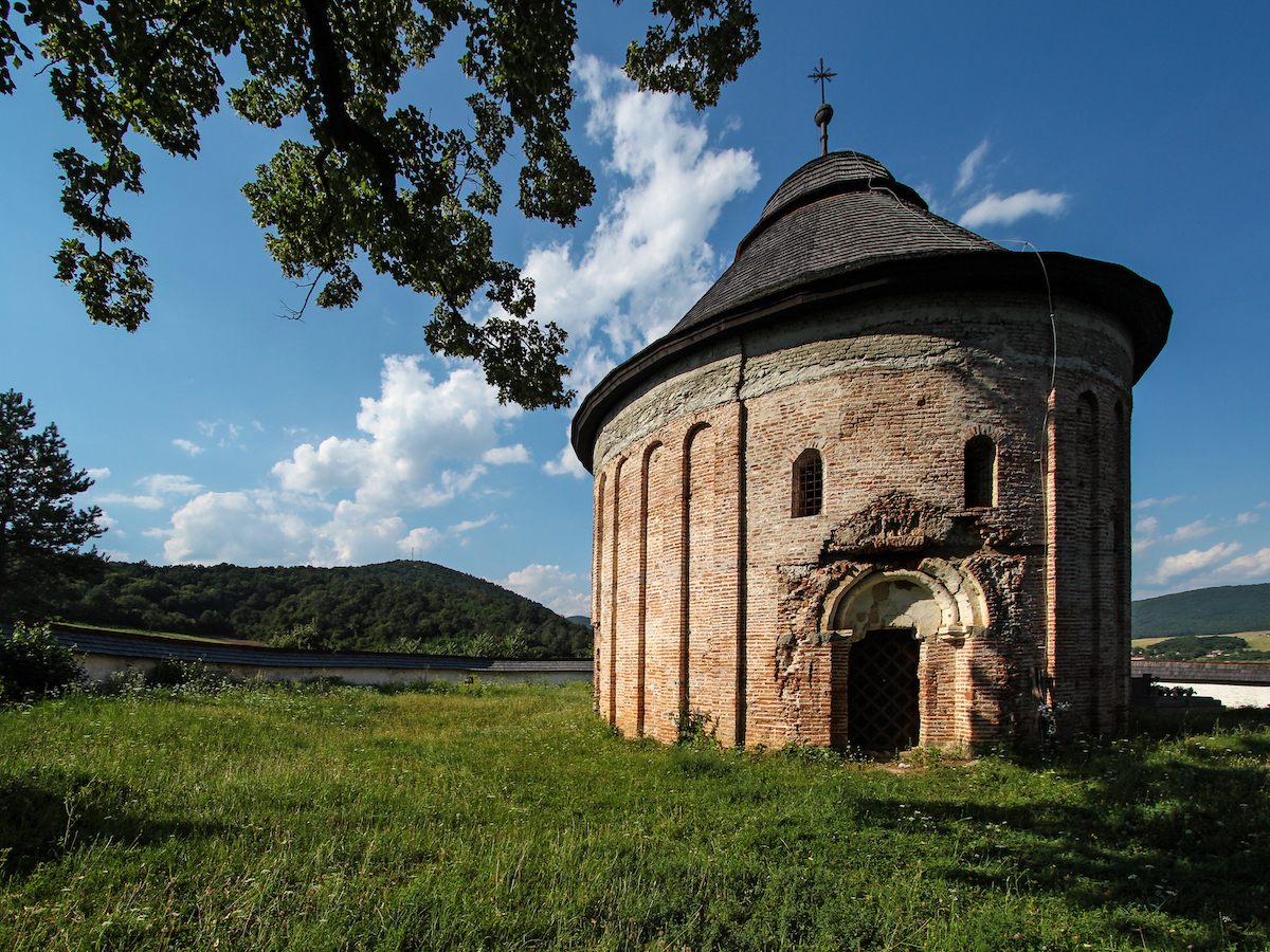 Rotunda sv. Margity Antiochijskej v Šiveticiach pochádza z 13. storočia.