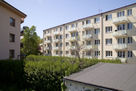 Obnova bytového domu v Trenčíne.