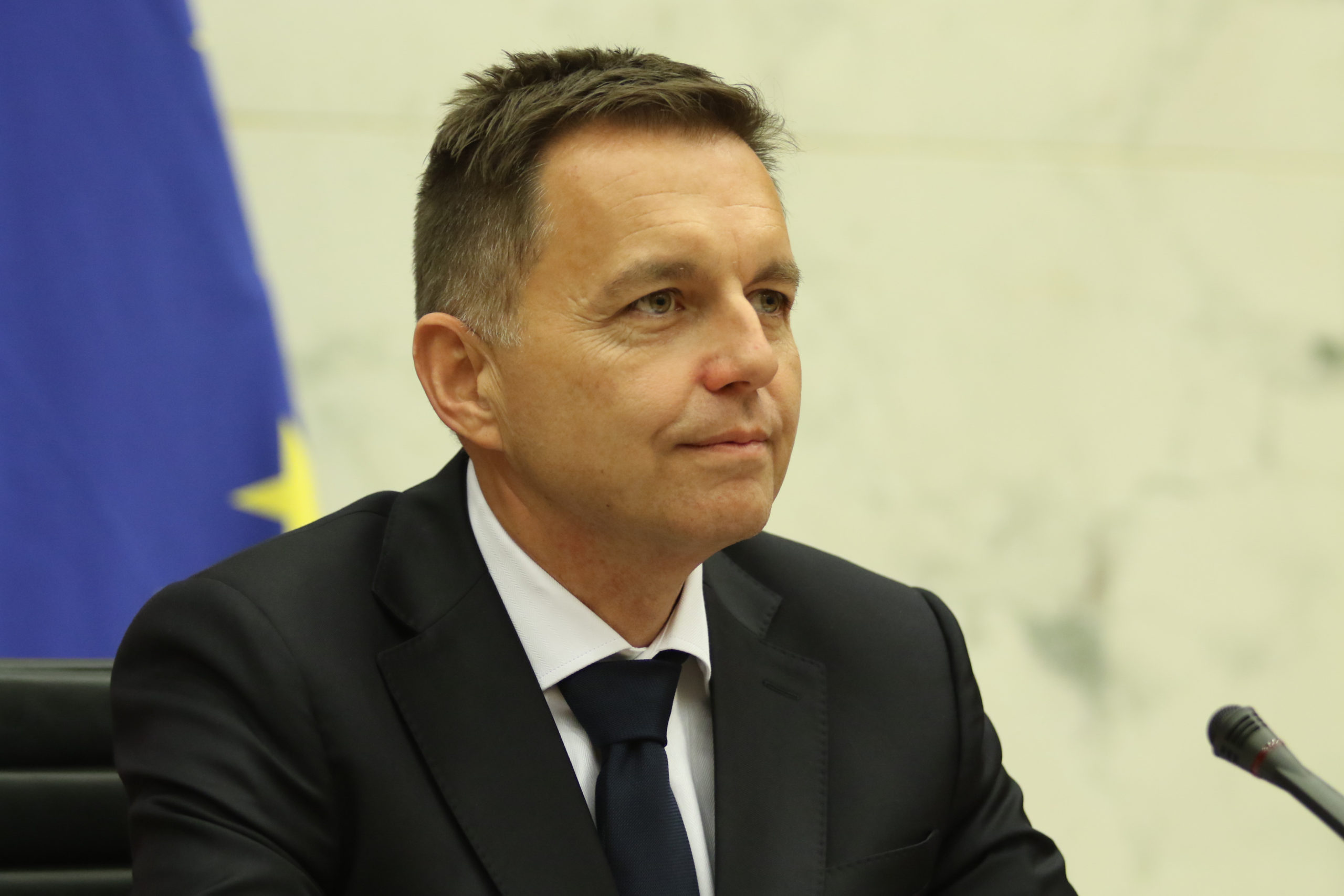 Guvernér NBS Peter Kažimír