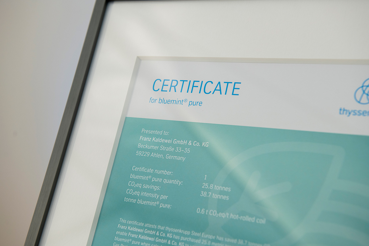 12 Kaldewei bluemint Steel thyssenkrupp Certificate