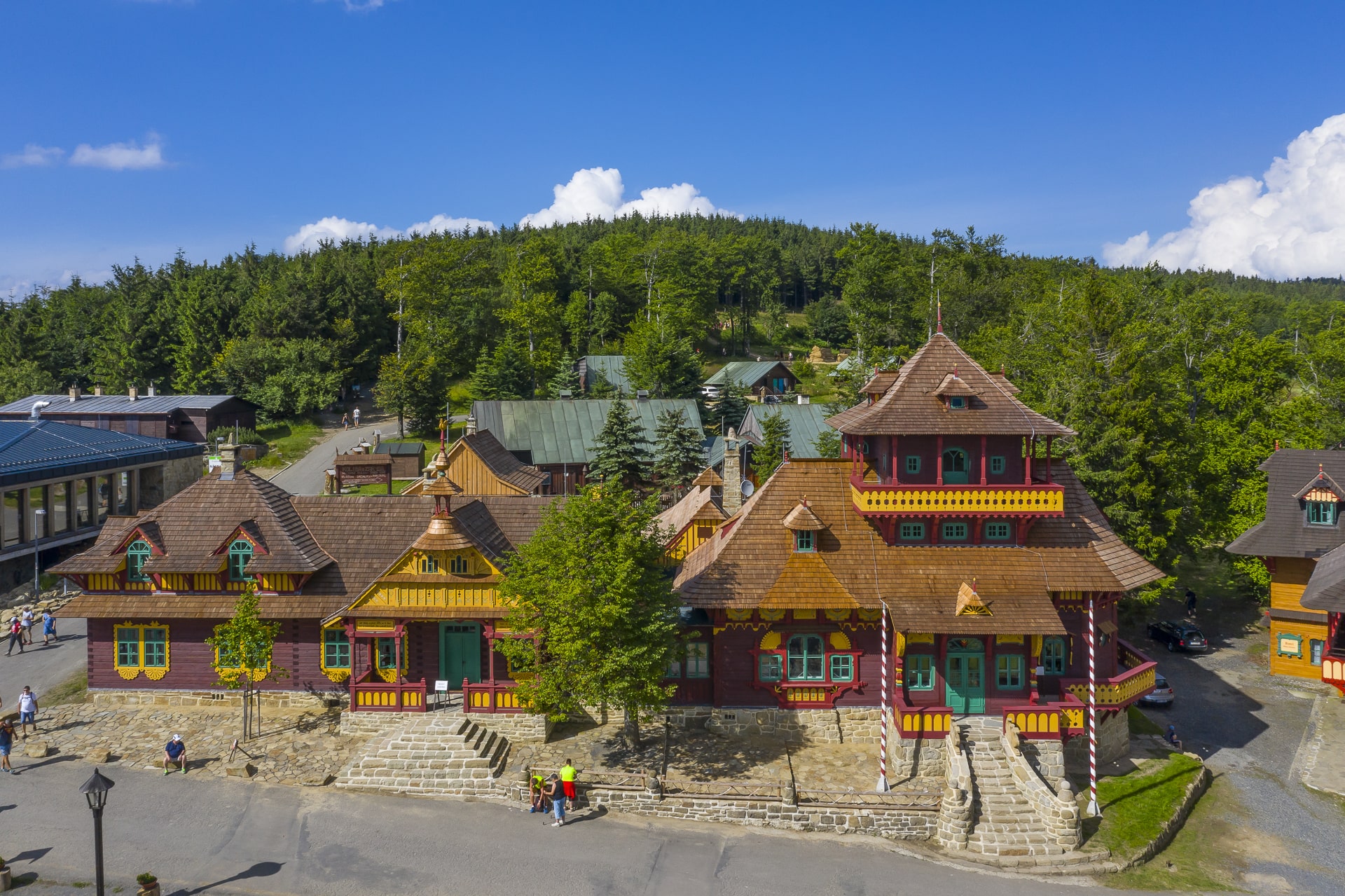 Turistická útulňu s jedálňou, Libušín