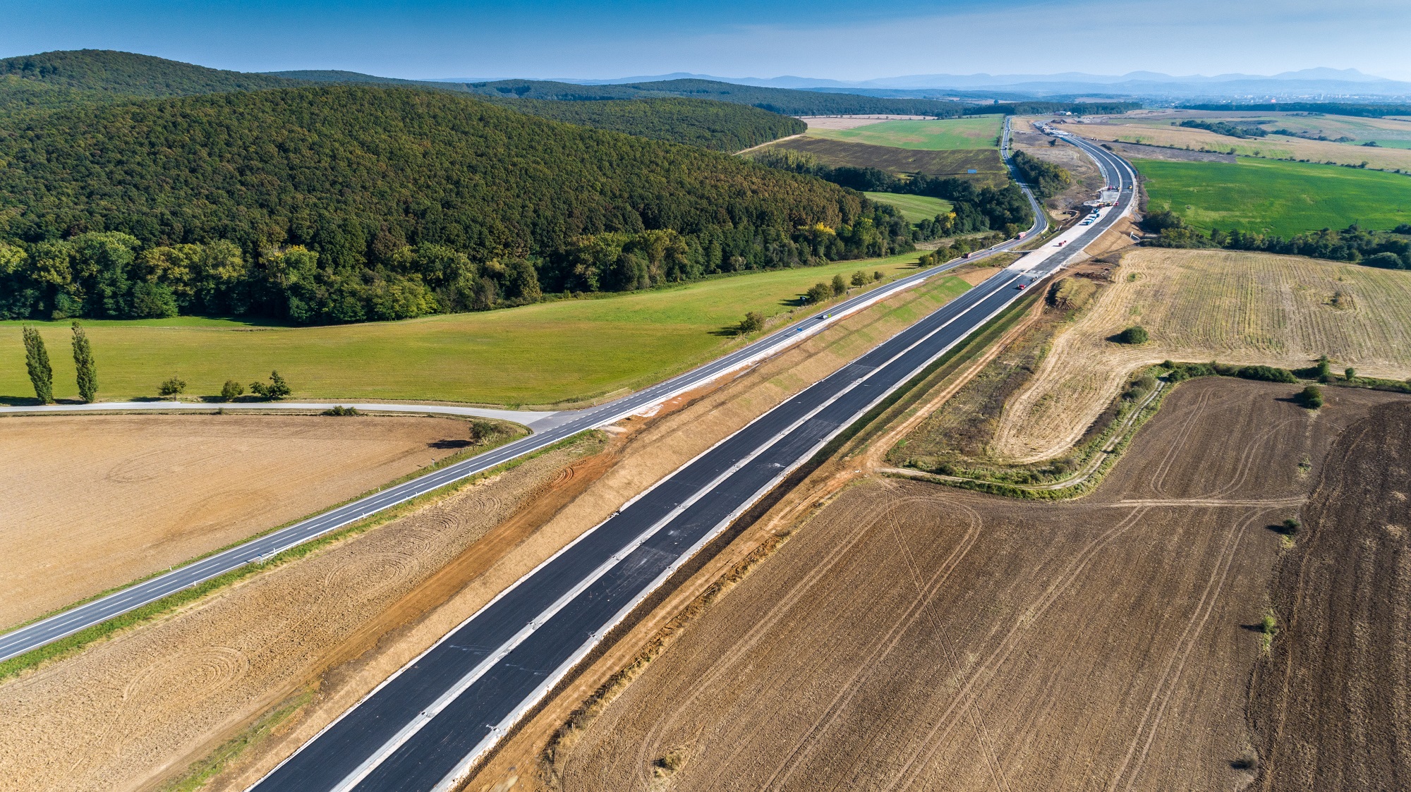 SO 100-01 Rýchlostná cesta R2 – teleso R2 v km 18,500