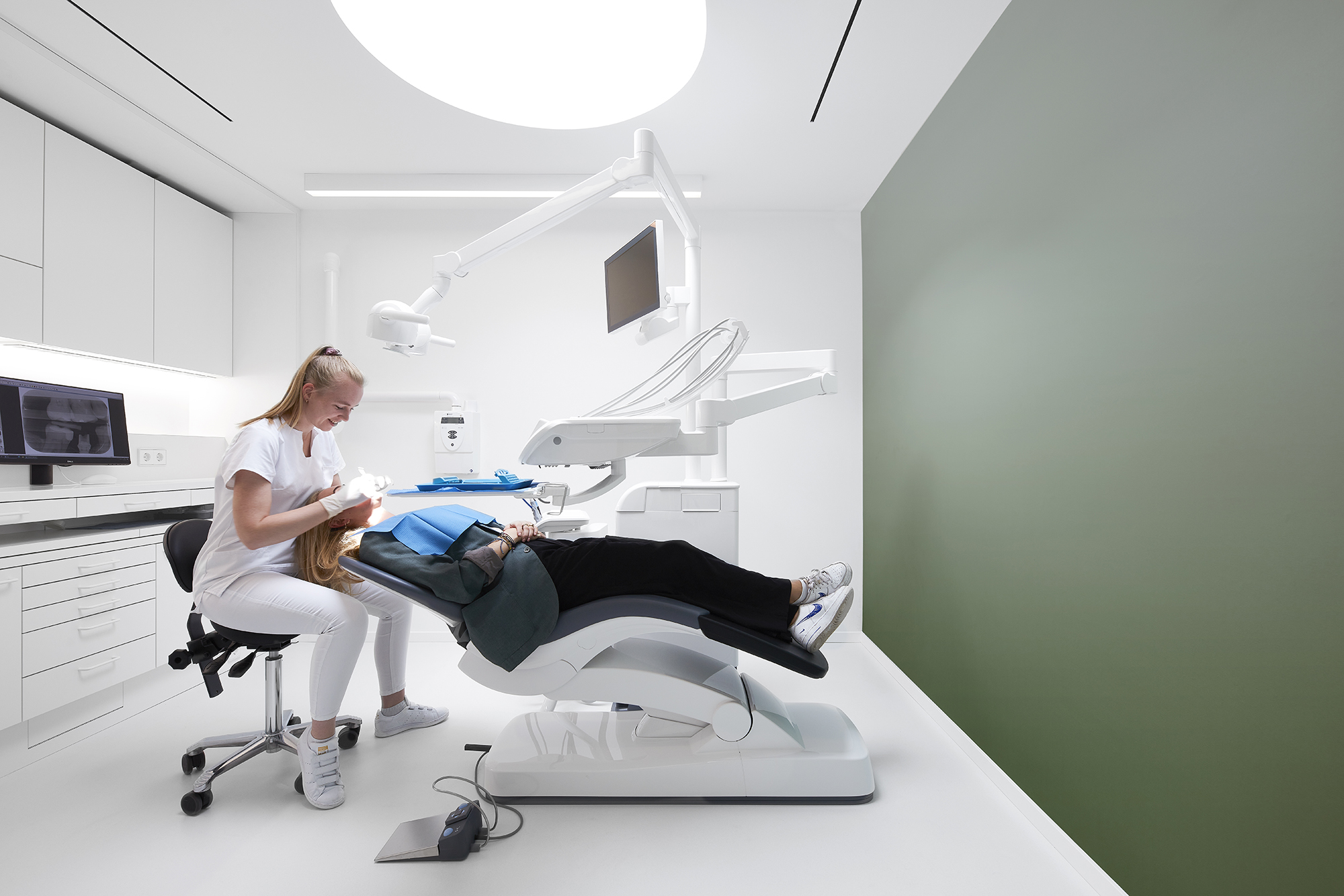 Dentista dental clinic, ambulancia