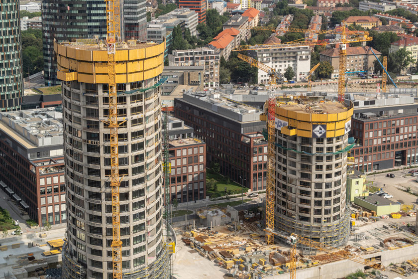 Ochranný štít Xclimb 60 nasadený pri výstavbe výškových objektov SkyPark