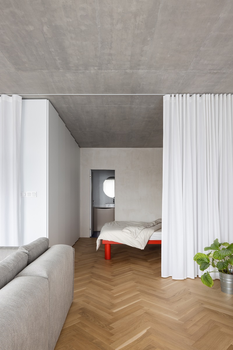 Apartment R