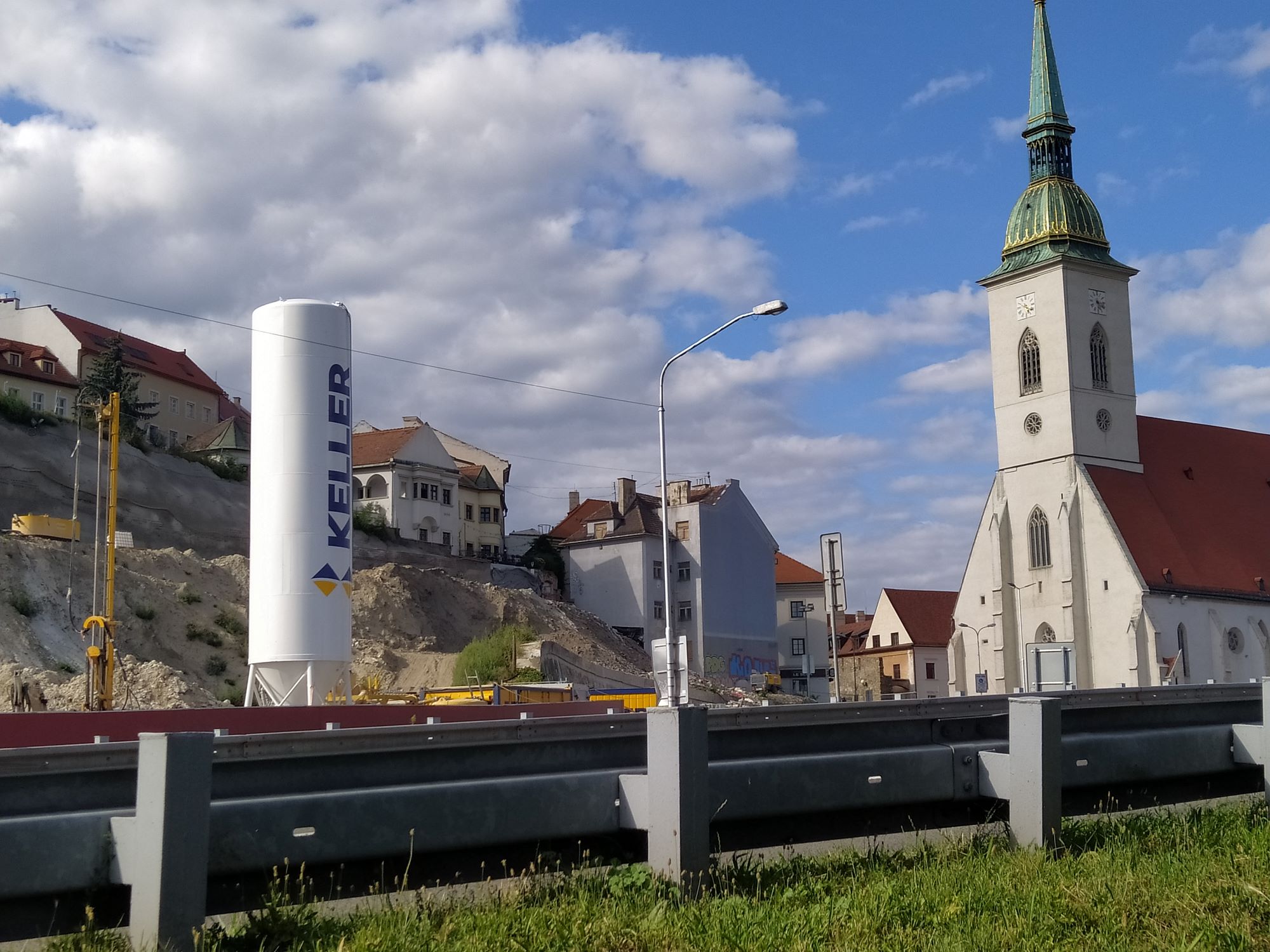 Výstavba projektu Vydrica v Bratislave, júl 2022.