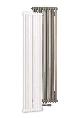 S radiátormi Zehnder Charleston ľahko nájdete riešenie pre každý interiér. Môžete si zvoliť akúkoľvek dĺžku (počet článkov x 46 mm), hĺbku od 62 do 210 mm (2- až 6-rúrkový variant) a výšku 260 až 3 000 mm s mnohými spôsobmi pripojenia.