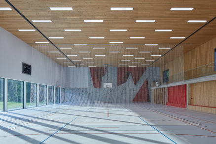 Športová hala Základnej školy v Novom Hrozenkove