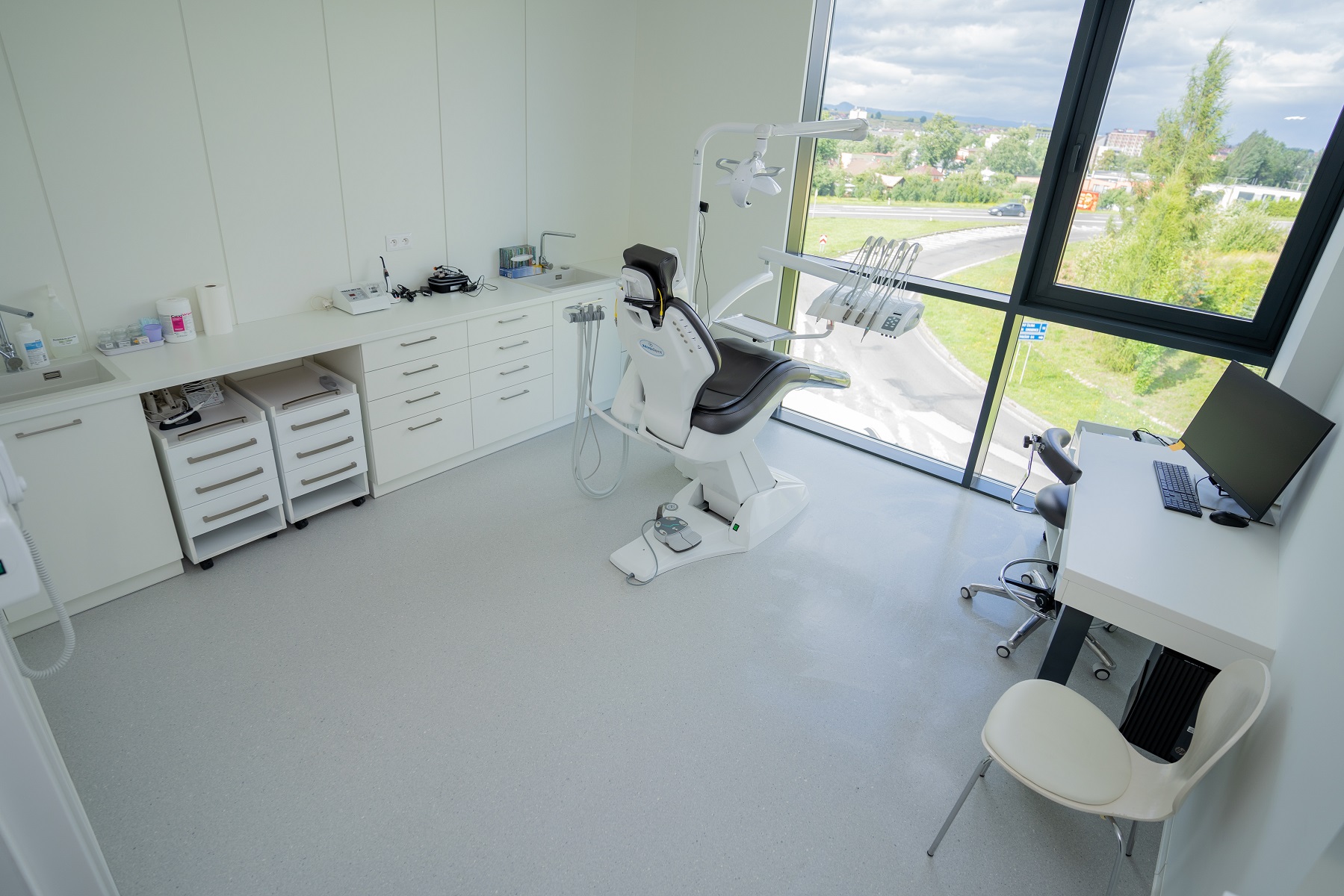 Smart Dental, Poprad, polyfunkčný objekt,interiér