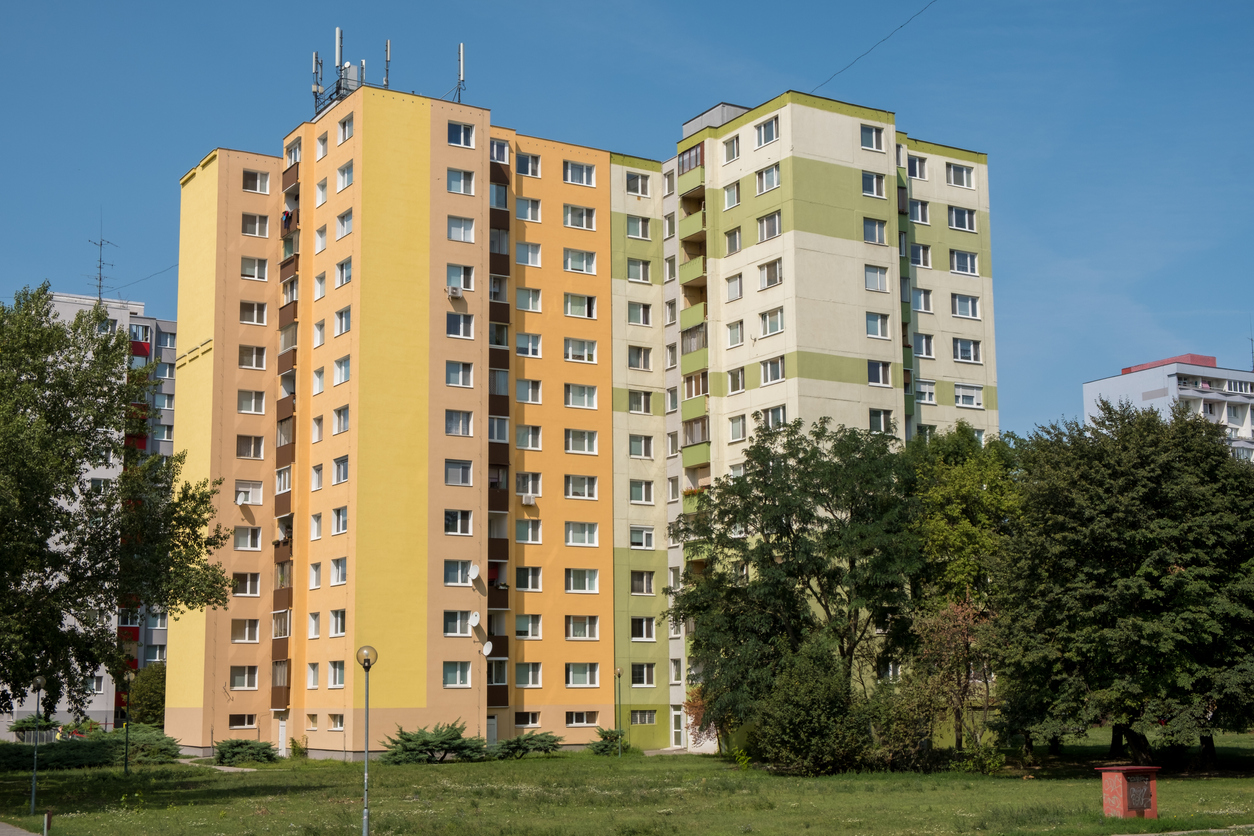 Bytové bývanie v Bratislave, Petržalka.