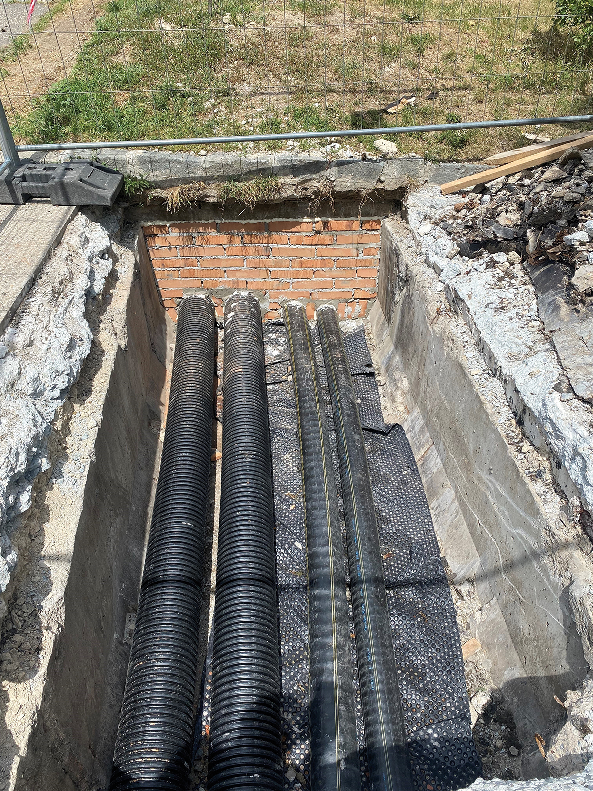 Obr. 8 Umiestnenie predizolovaných potrubí pri projekte na bratislavských Kramároch