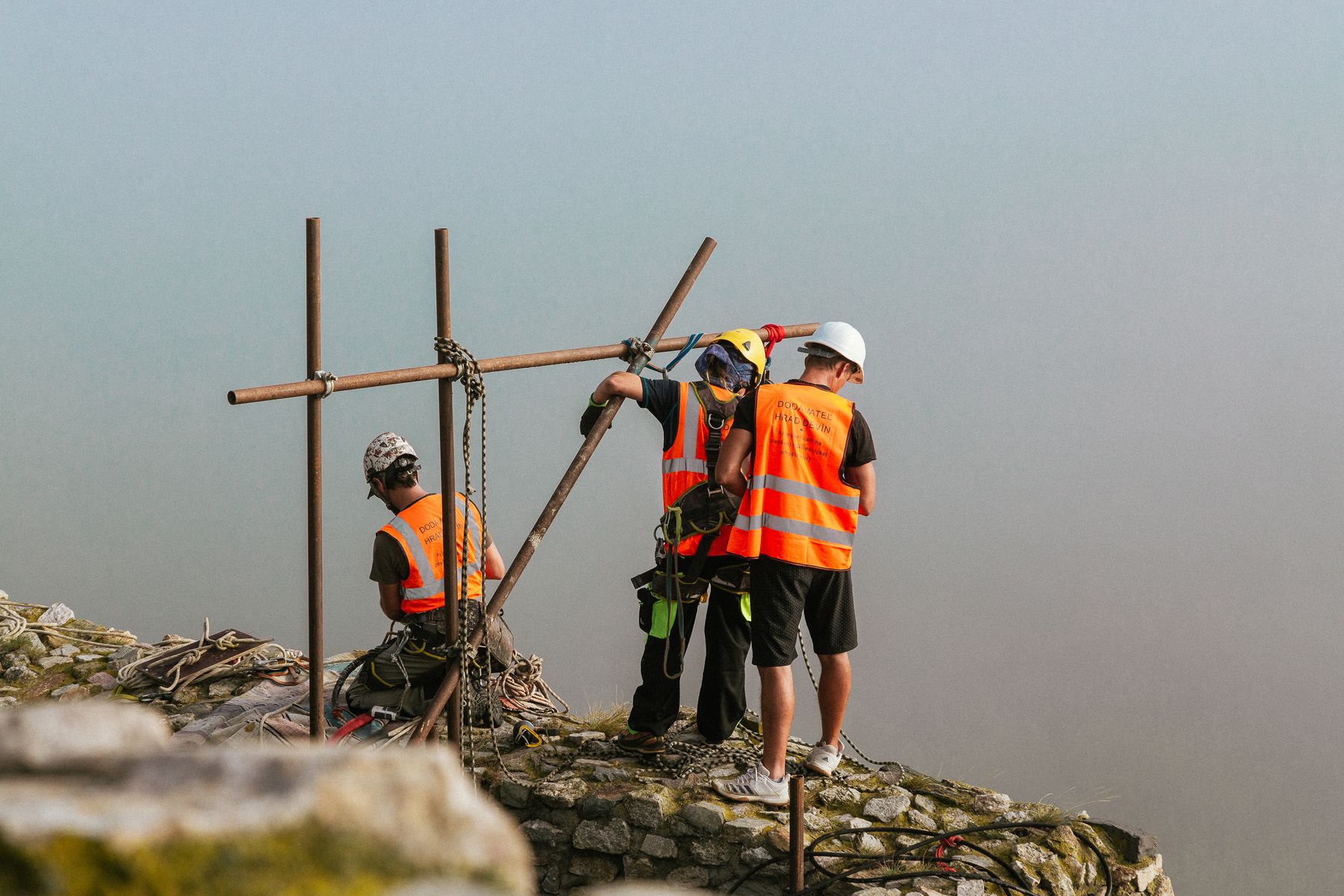 Sanácia hradných architektúr hradu Devín.