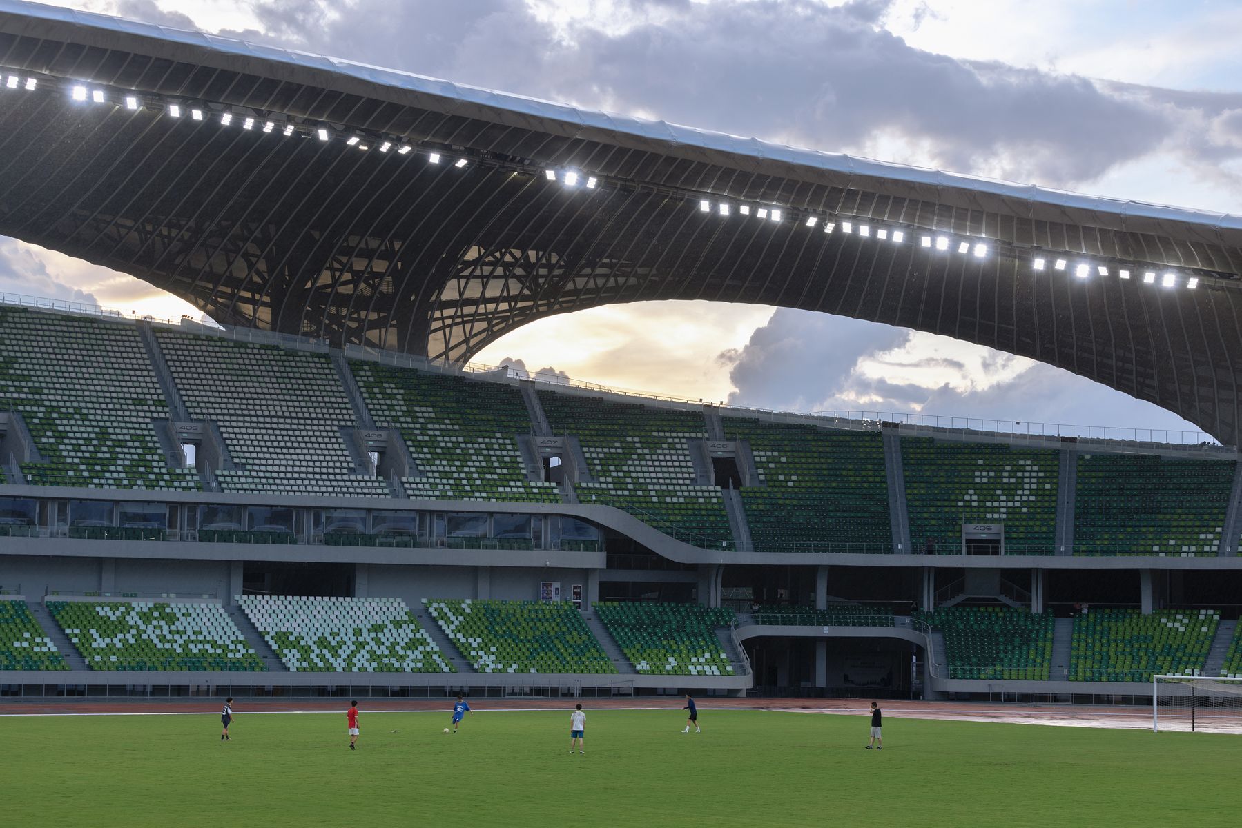 Stadion Quzhou Cina 13