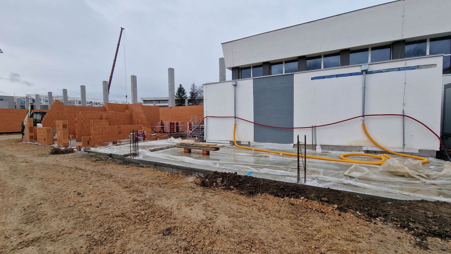 Výstavba hokejovej haly v stredoškolskom campuse v Trenčíne.