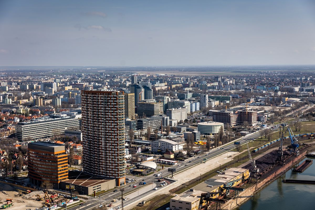 Výhľad z Eurovea Tower patrí k tým najlukratívnejším v hlavnom meste. 