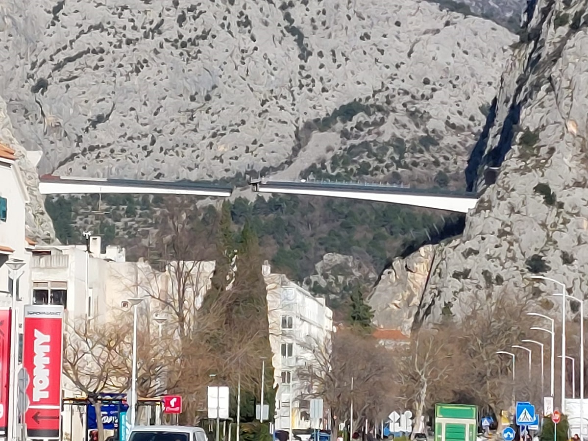 Proces kompletizácie mostu Cetina. 