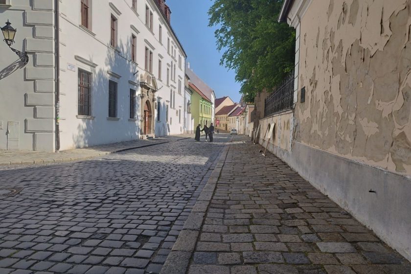 Budovu bohosloveckej fakulty na Kapitulskej ulici čaká obnova.