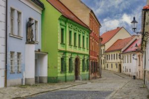 Na obnovu verejných a historických budov pôjde pre veľký záujem viac peňazí