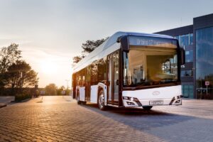V Bratislave začali od augusta premávať prvé štyri vodíkové autobusy