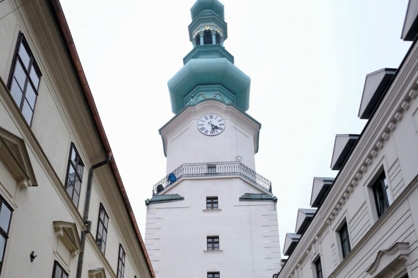 Opravená Michalská veža