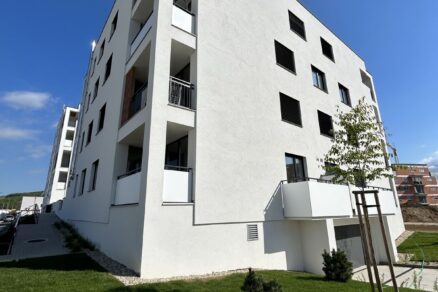 Dve veže – bytový dom X, Trenčín-Zlatovce