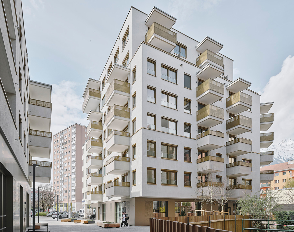Víťaz komerčnej stavby Architektonická kancelária WORK SPACE Architekten ZT GmbH so sídlom v Innsbrucku získala hlavnú cenu v komerčnej výstavbe za projekt rezidenčnej a obchodnej budovy „Duett Pradl“.