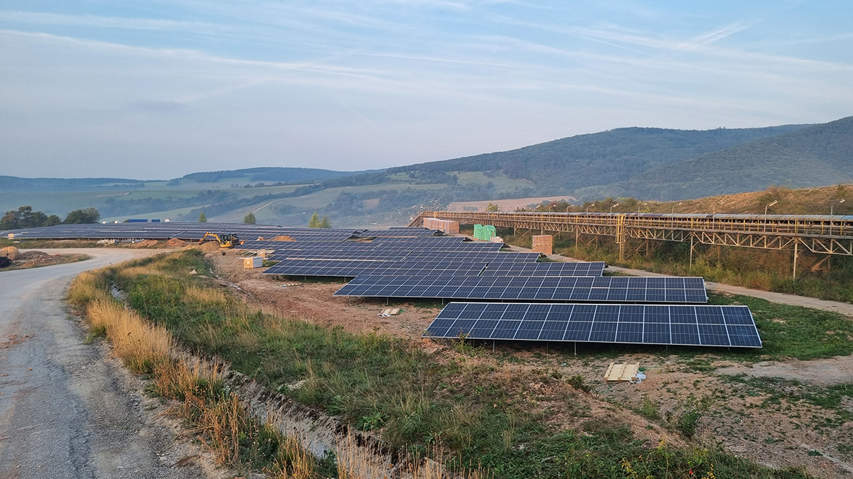 Na ploche 6 ha bude mať fotovoltická elektráreň výkon 5 MWp od roku 2024.