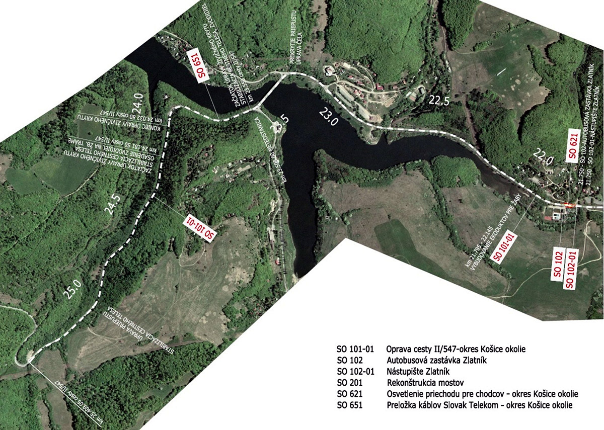 Obr. 1 Situácia zložitejšej časti stavby, staničenie od km 21,00 (Zlatník) až po záver úseku v km 25,409