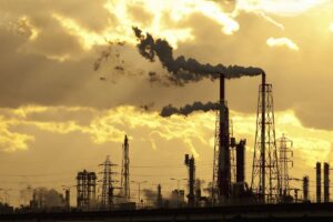 Konferencia COP28 vyslala (slabý) signál: Smerujeme ku koncu fosílnych palív?