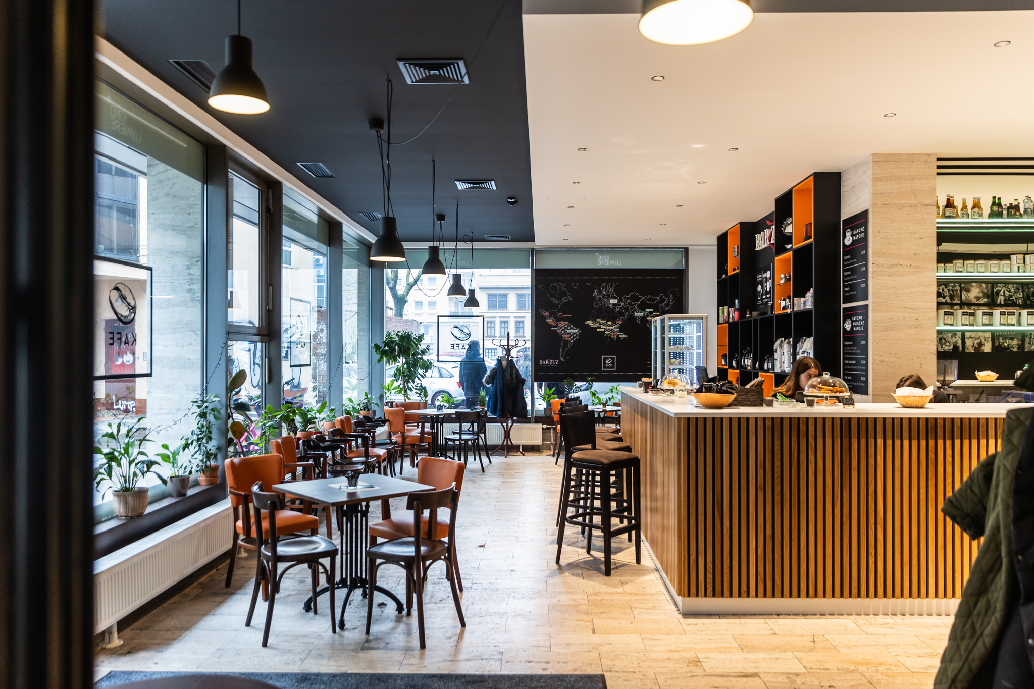 Zrekonštruované priestory Kina Lumière - kaviareň